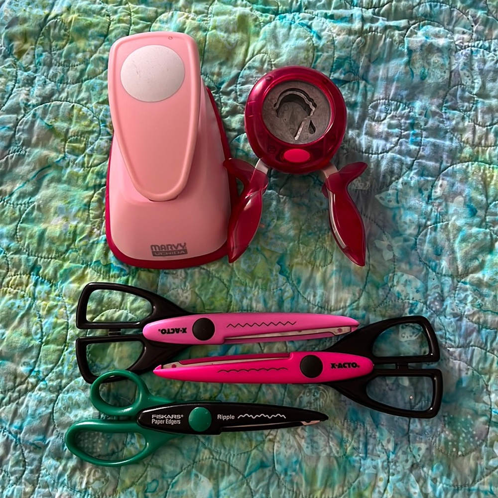 Set of 5 paper, punches, and paper edger scissors